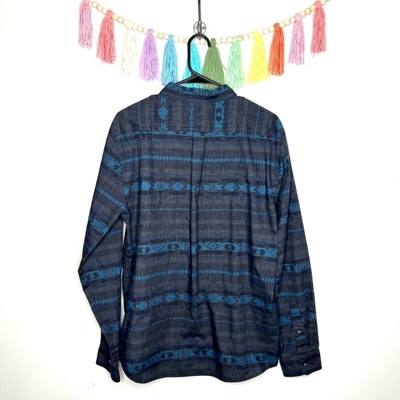 Men’s Levi’s Aztec California Baja Cali Printed Button Up Casual Top Shirt Large - Picture 10 of 11